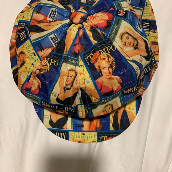 Marilyn Monroe Print Hat - Picture 2 of 4